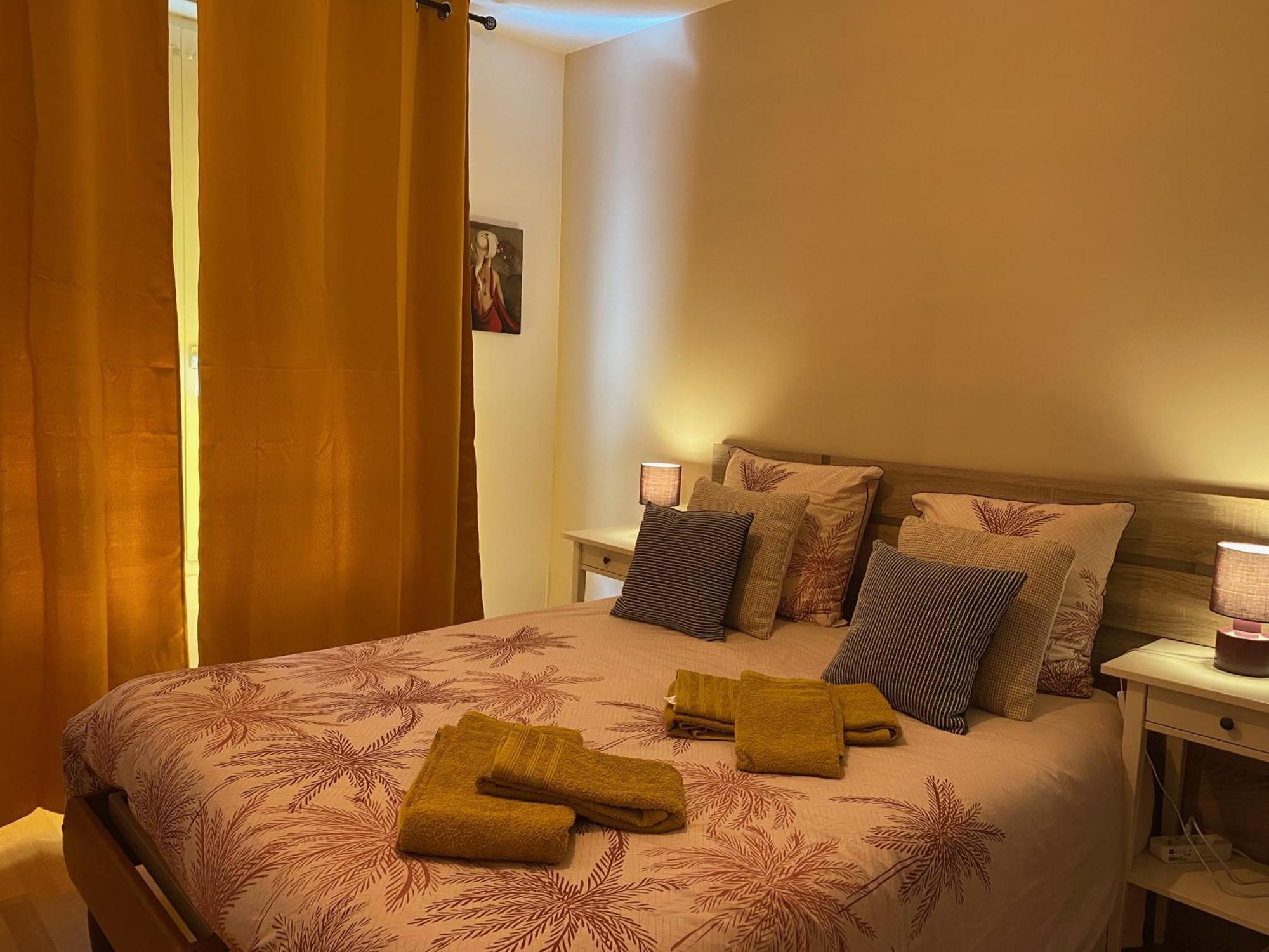 קלרמונט-פרנד Parking Prive Gratuit, Balcon, 2 Chambres מראה חיצוני תמונה